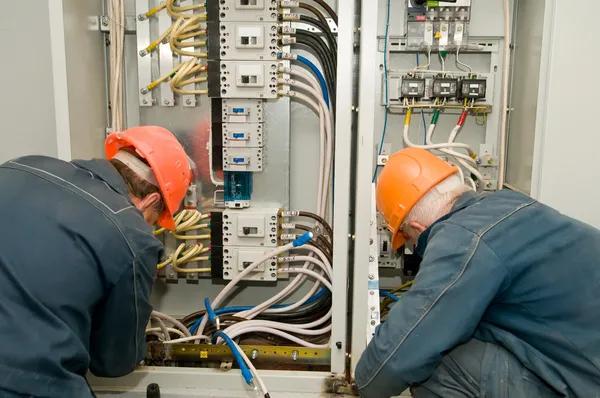 Full-service electrical contractors in vancouver for all projects