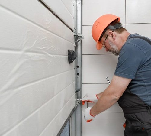 Professional Garage Door Repair You Can Count On in Parker