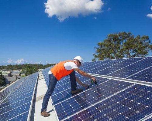 The Complete Guide to solar installation los angeles for Homeowners in 2026